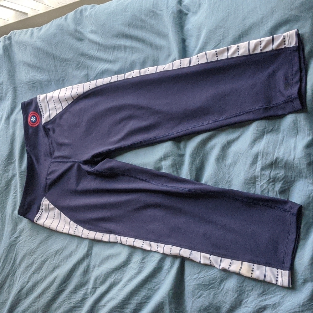 Marvel Her Universe Leggings